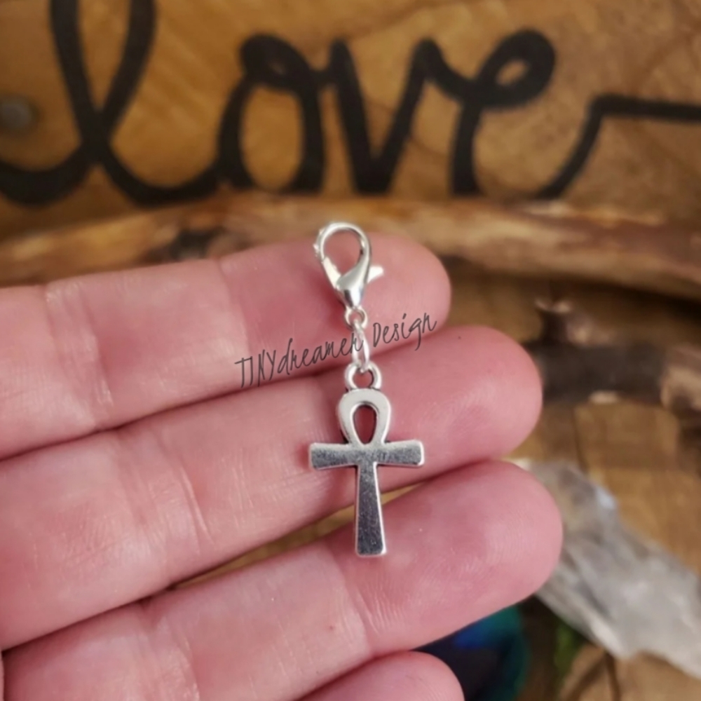 Silver Ankh clip-on Charm for Egyptian Charm Bracelet Planner Zipper Bag Charm